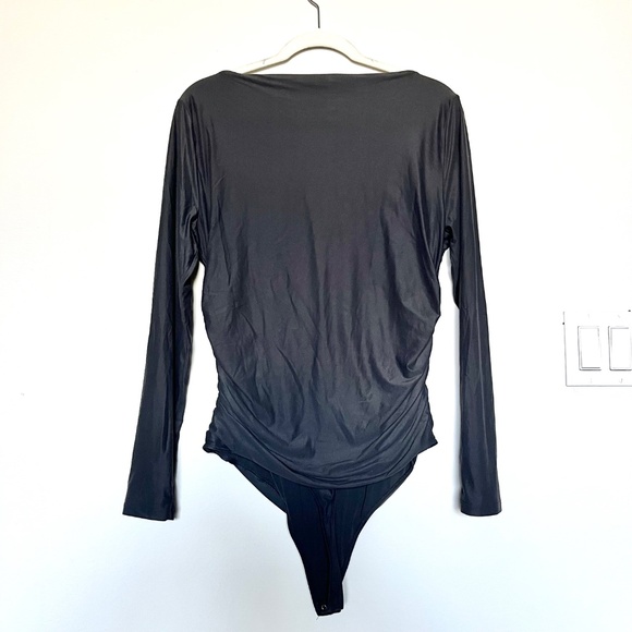 Abercrombie Womens Soft Matte Long-Sleeve Ruched Thong Bodysuit Black Size XL - Picture 4 of 7